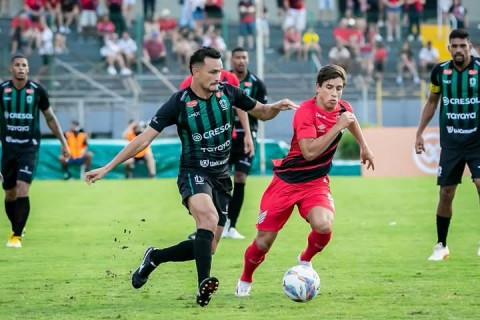 PARANAENSE 2025: Maringá perde em casa o Athletico/PR