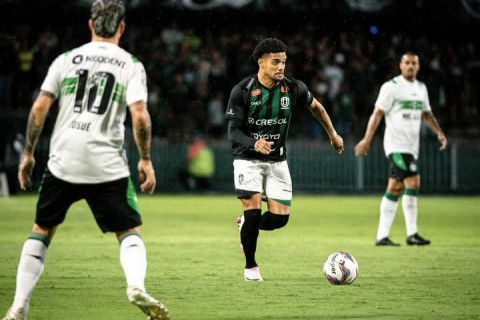 PARANAENSE 2025: Maringá empata com o Coritiba e se classifica as semifinais da competição.
