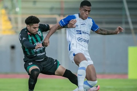 BRASILEIRO SÉRIE C: De virada, Maringá FC vence o Confiança e segue invicto na competição.